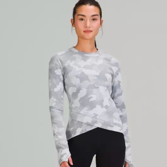 lululemon athletica Tops - LULULEMON Close to Crossing Top Size 6
